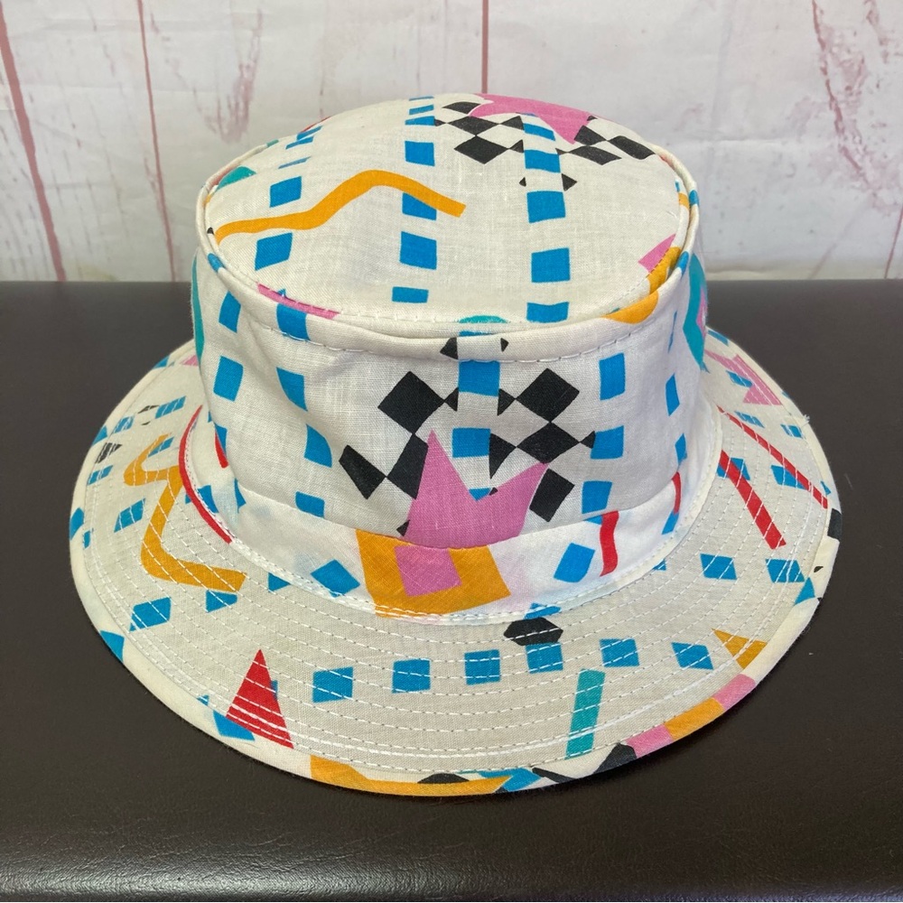 Vintage Bucket Hat Cap M Medium 7 7 1/8 Union Made USA Retro Style Abstract Flaw